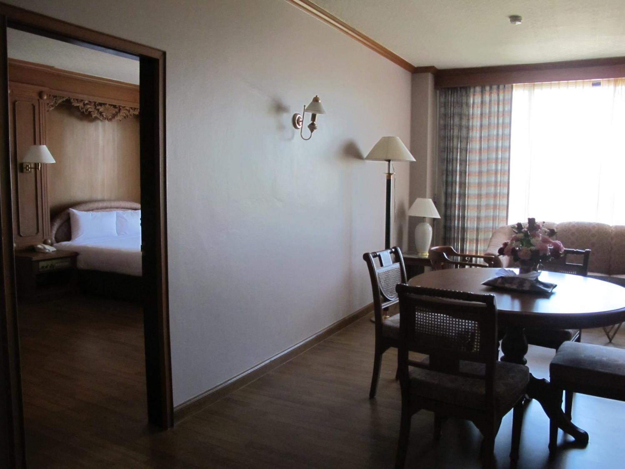 Rimpao Hotel Kalasin Rom bilde